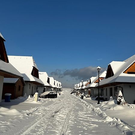 Vila Svistovka Stará Lesná Exteriör bild