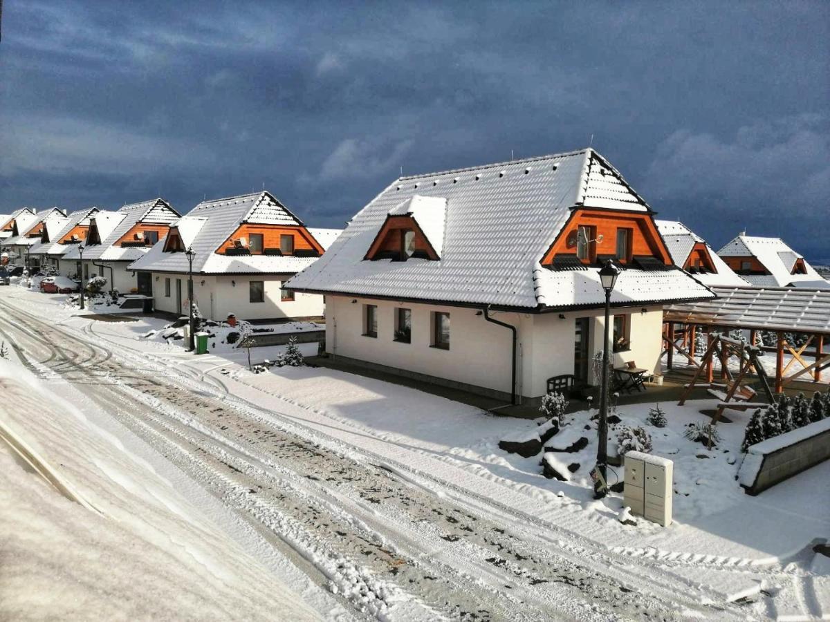 Vila Svistovka Stará Lesná Exteriör bild