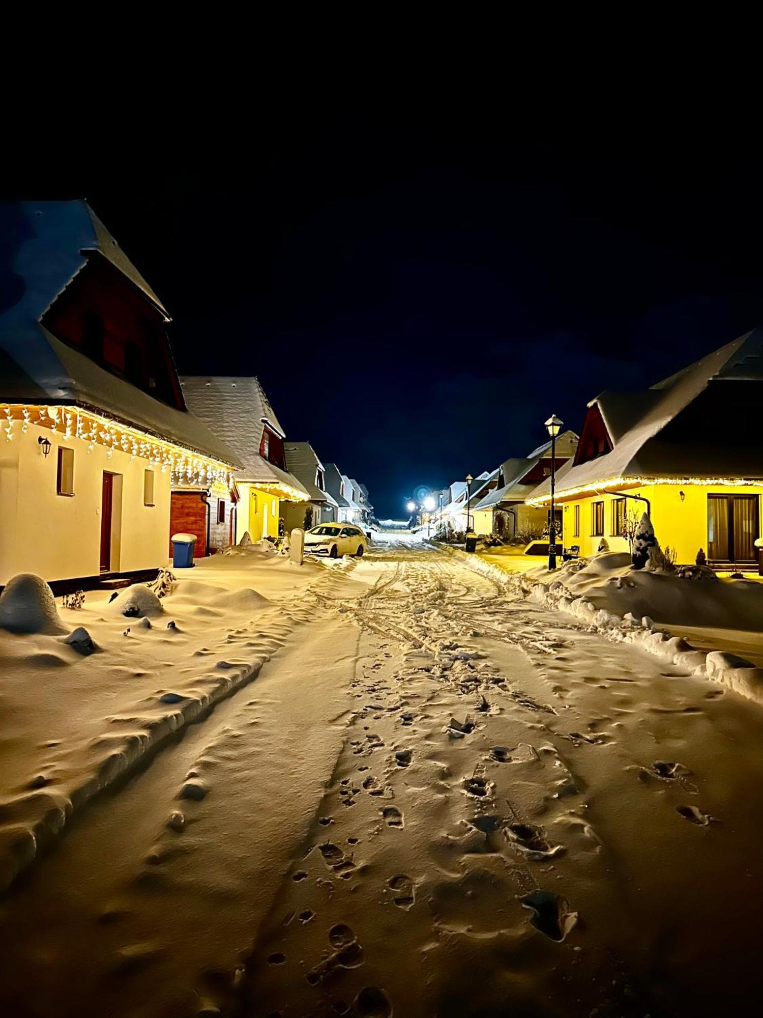 Vila Svistovka Stará Lesná Exteriör bild